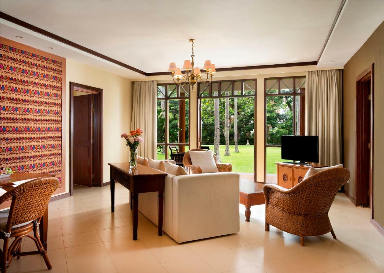 Mangsit Suites By Holiday Resort Lombok Exteriér fotografie