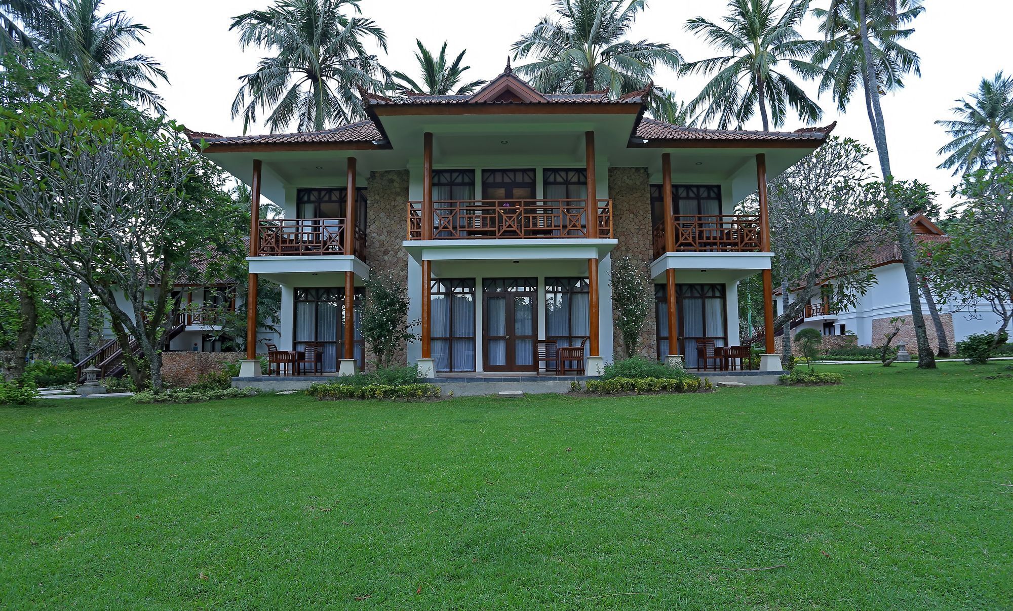Mangsit Suites By Holiday Resort Lombok Exteriér fotografie